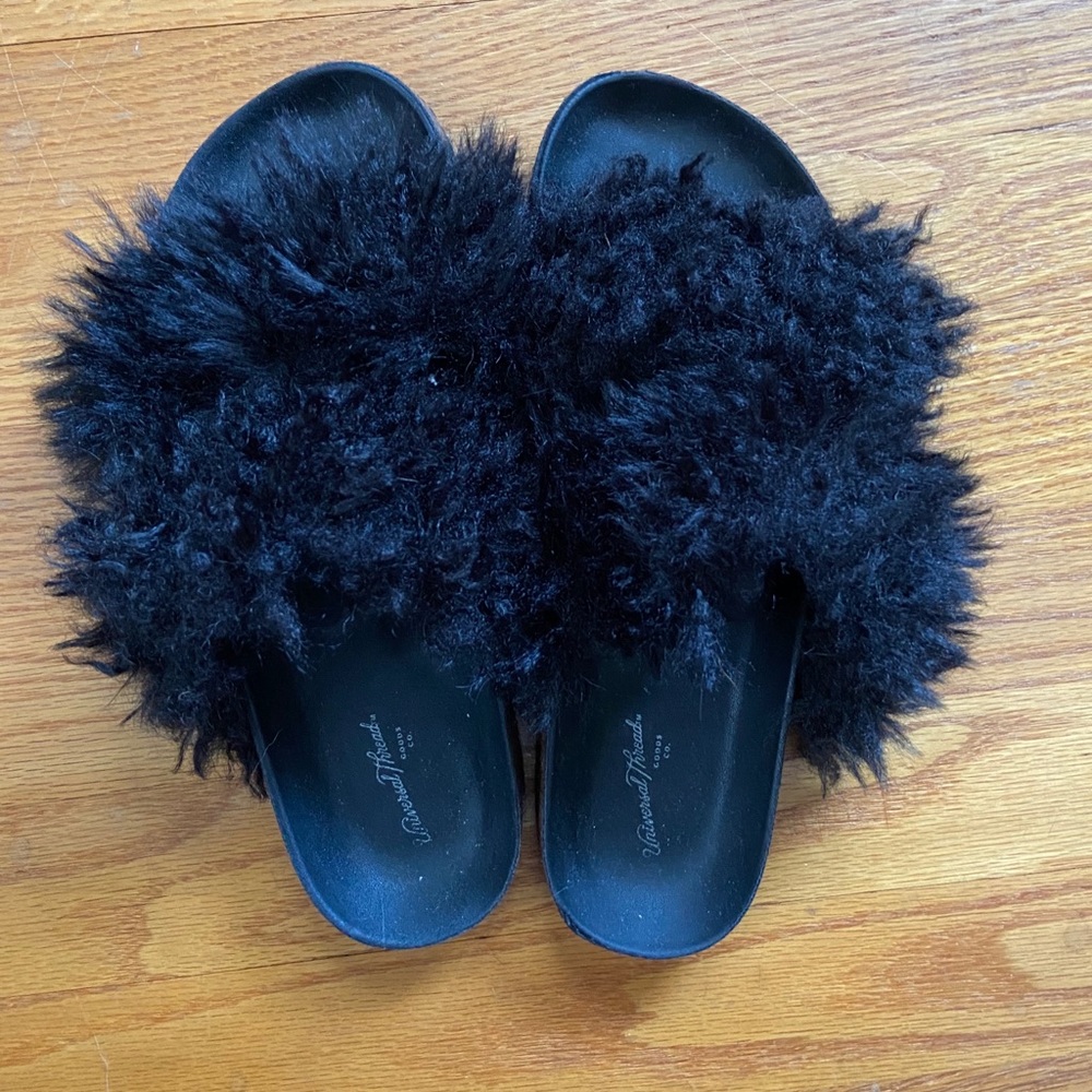 Universal Thread Furry Sandals